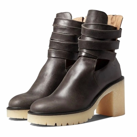 FREE PEOPLE Jesse Cutout Platform Lug Rubber Sole Leather Ankle Boots - Picture 4 of 16
